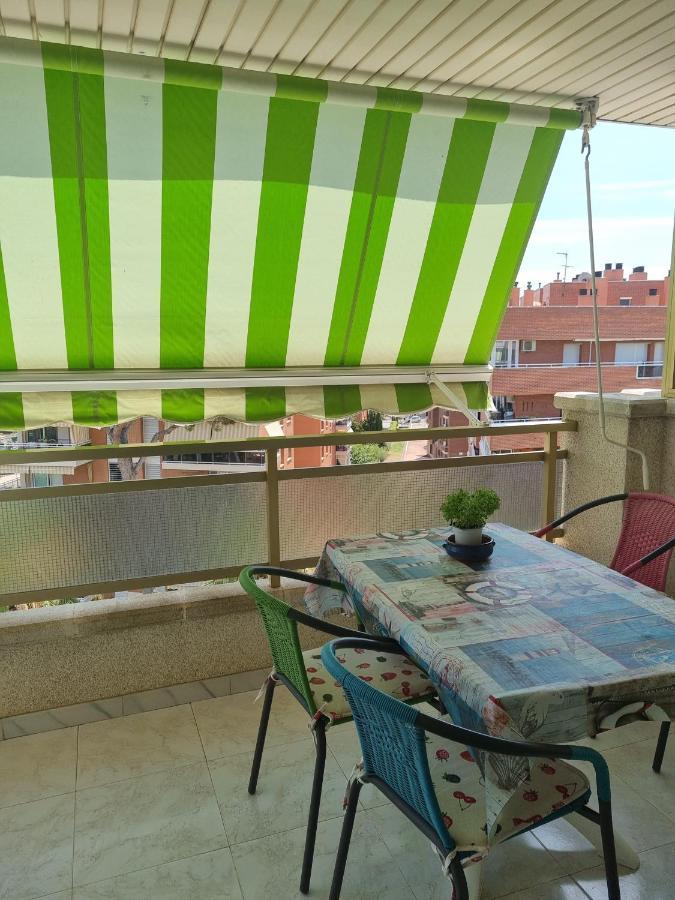 Costa Daurada Apartaments - Paraisol Salou Bagian luar foto