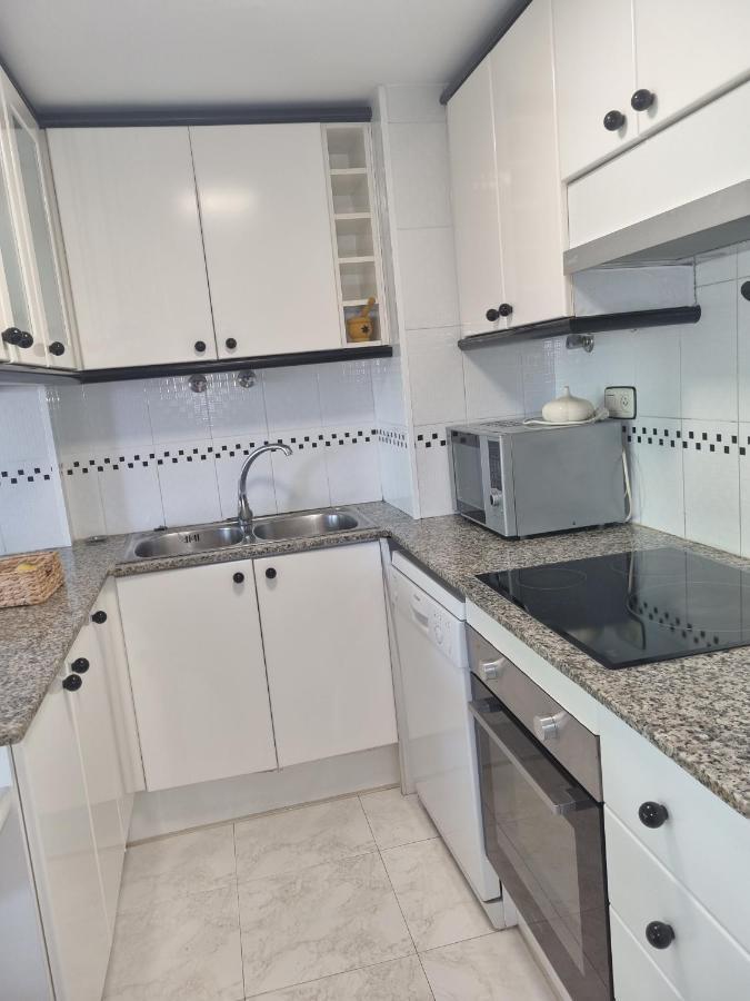 Costa Daurada Apartaments - Paraisol Salou Bagian luar foto