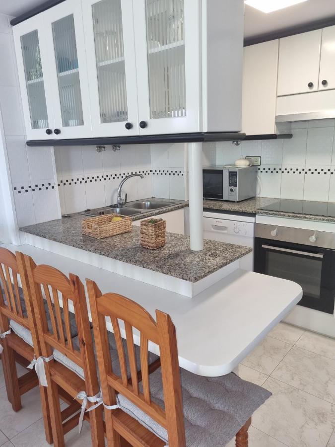 Costa Daurada Apartaments - Paraisol Salou Bagian luar foto