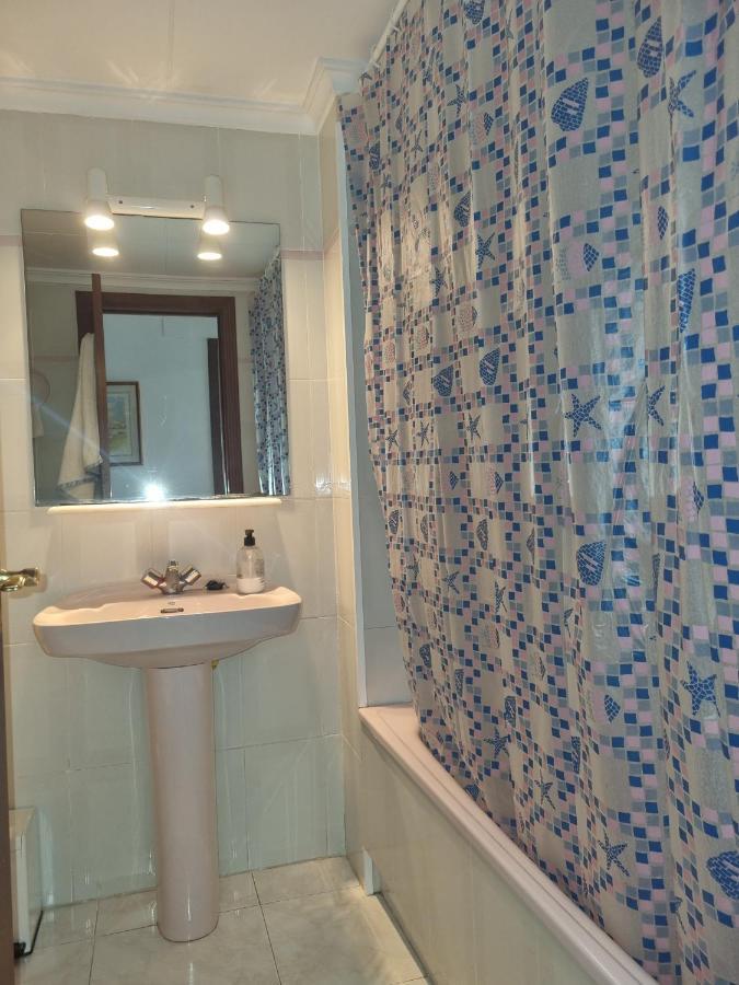 Costa Daurada Apartaments - Paraisol Salou Bagian luar foto